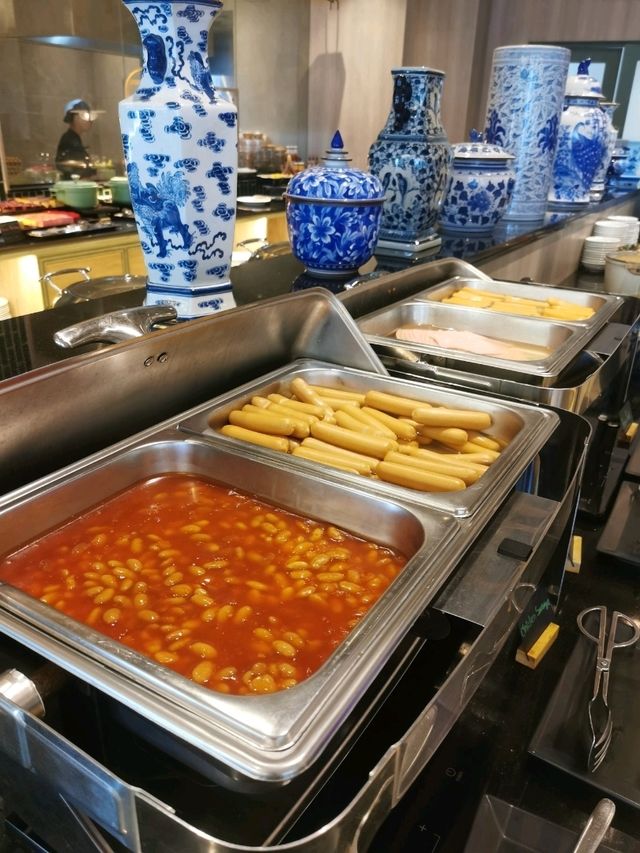 Breakfast Buffet สุดอร่อย 