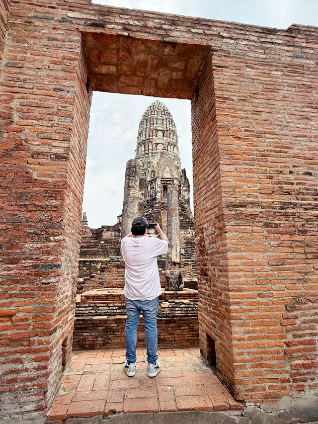 ✨ Discover Treasure : Wat Ratchaburana