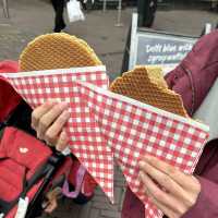 Freshly made stroopwafel in Delft morning market