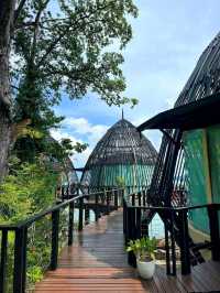 The Ritz-Carlton Langkawi, A Luxurious Family Escape in Nature’s Embrace. 🌊🌴🥥🍺🪴