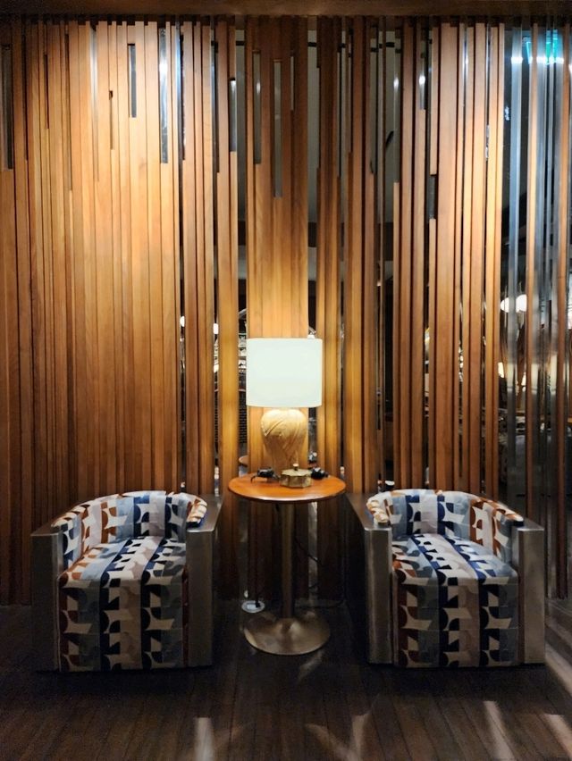 【バンコク】洒落過ぎるカフェ&レストラン☕️Karo Coffee at Public House