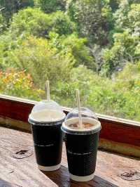 AKIPU COFFEE ☕️ | ร้านกาแฟเล็กๆกลางหุบเขา⛰️✨ 