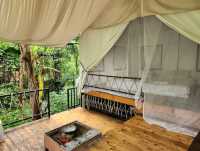 บ้านธารกล่อม (Baan Than Klom)