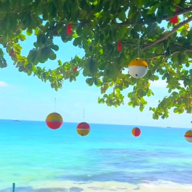 🏝️ KOH SAMET – Thailand’s Laid-Back Island Escape! 🌴