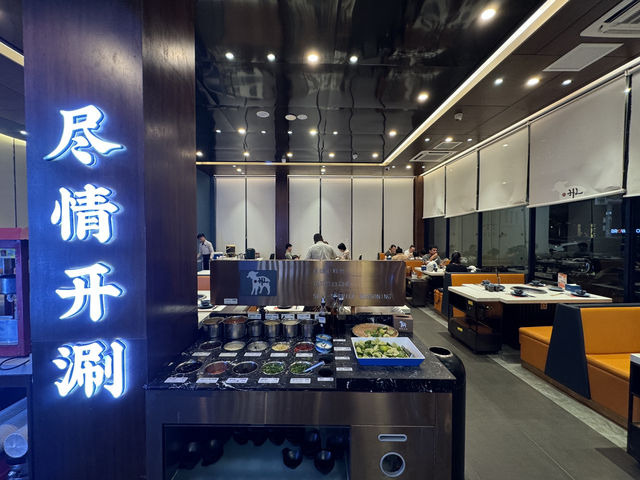 Happy Lamb Hot Pot – Toul Kork, Phnom Penh: A Standout Hotpot Experience
