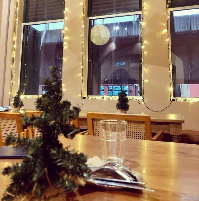 Picadilly Cafe