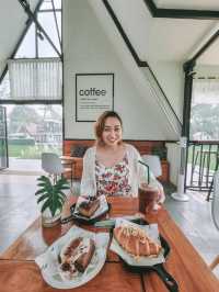 Cafe Hopping in Chiang Rai – A Must for Coffee & Photo Lovers! 📸☕