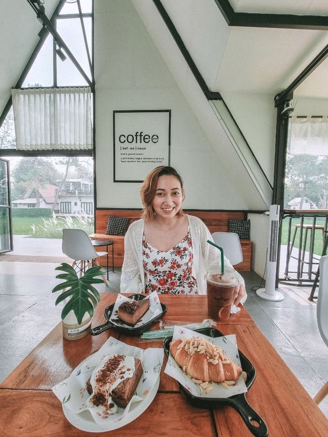 Cafe Hopping in Chiang Rai – A Must for Coffee & Photo Lovers! 📸☕