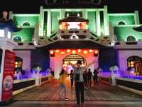 夜に行くのかおすすめ🌃キラキラした雰囲気がたまらないダナンの遊園地🎡