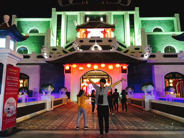 夜に行くのかおすすめ🌃キラキラした雰囲気がたまらないダナンの遊園地🎡