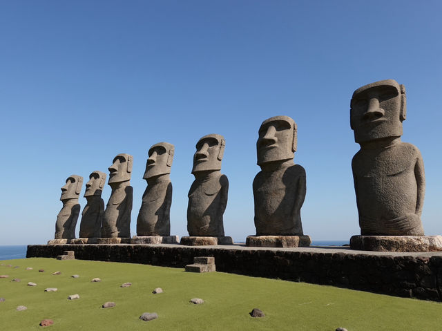 🗿 Moai Statues by the Sea – Our Fun Day at Sun Messe Nichinan