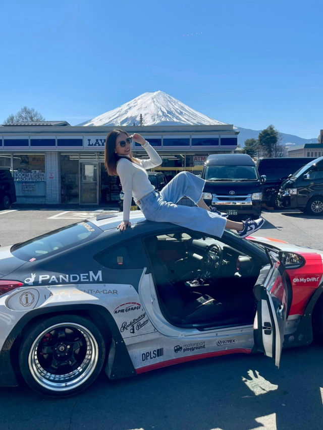 -河口湖Lawson 🗻全網唯一在車頂打卡🇯🇵