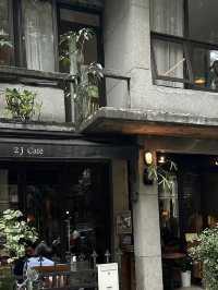 復古老宅咖啡廳 💕 韓國OPPA經營的 ! 2J Cafe 大安站 