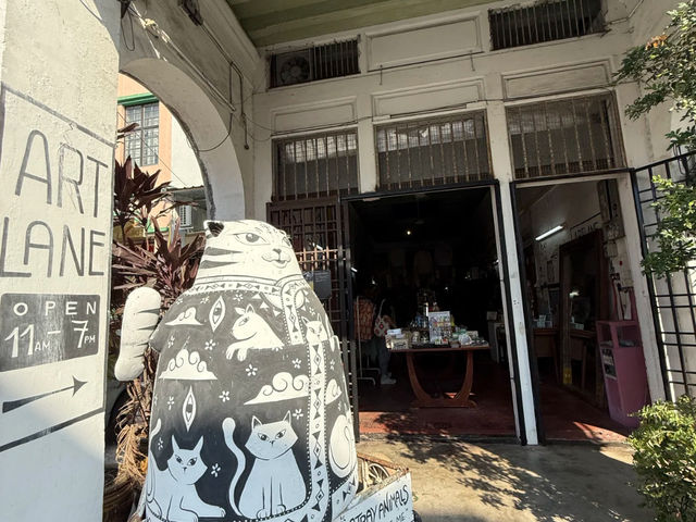 Penang: Art Lane — A Must-Visit Street for Unique Shops! 🎨🛍️