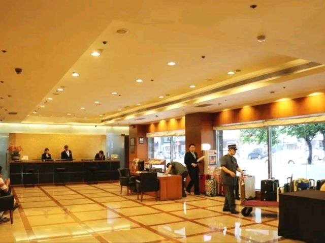 親子旅遊與日客首選飯店，貼心服務、地點便利、停車無憂。