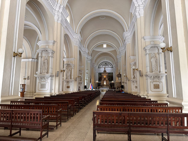 【レオン大聖堂（Catedral de León）｜中米最大の歴史的大聖堂】