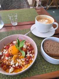 To Be Sweet: Fresh Bakes & Breakfast Joy