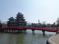 🏯 Matsumoto-jō Castle – Majestic, Peaceful, and Unforgettable