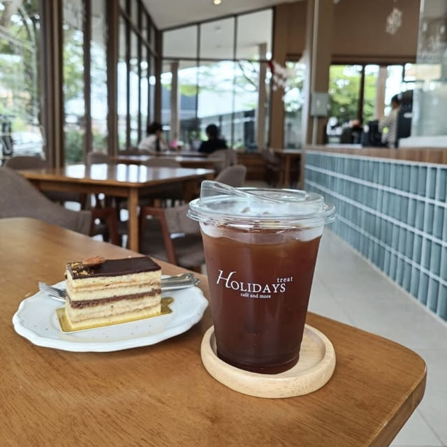 🌈 Holiday Treat Hatyai