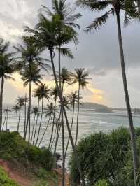 🌴斯里蘭卡最美打卡山丘｜Mirissa Coconut Tree Hill 日出日落全攻略 