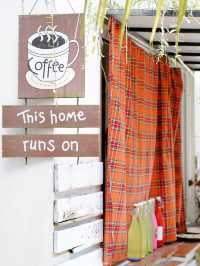 Moment Cafe & Studio