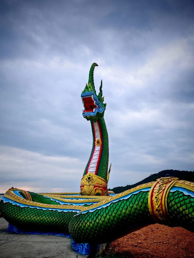 The Nagas in Koh Yor