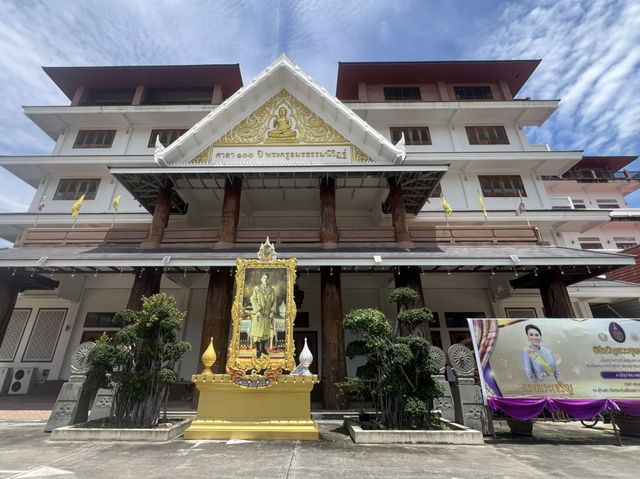 วัดกระทุ่มเสือปลา
