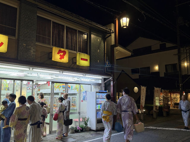 My Summer Visit to Kinosaki Onsen: A Steamy Detective Adventure! ♨️🌸