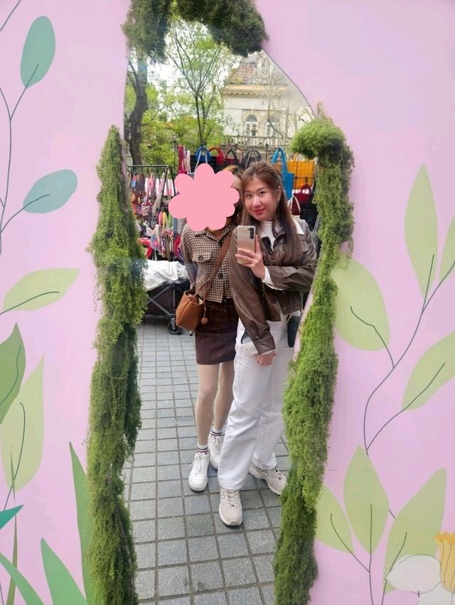 เซี่ยงไฮ้📍 Wukang Mansion – ตึกโค้งในตำนาน