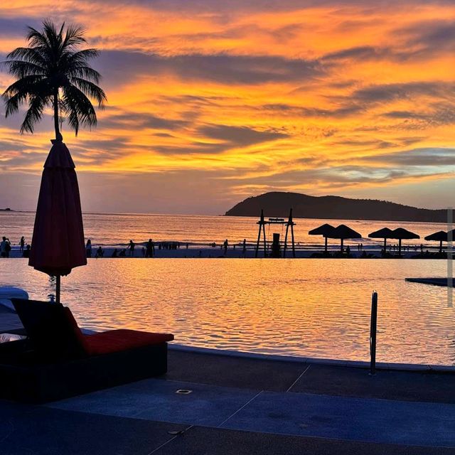 Holiday Villa Beach Resort & Spa Langkawi