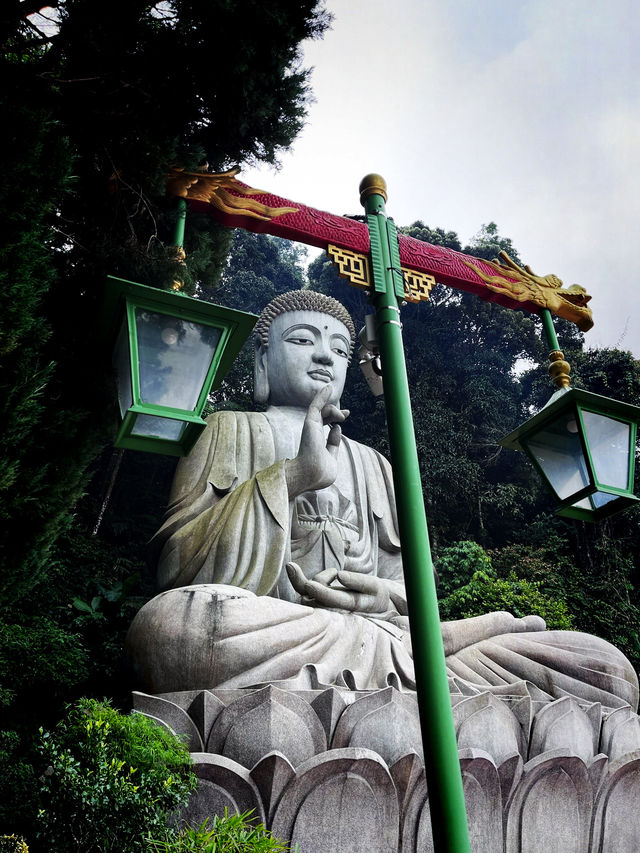 Divine Encounters Above the Clouds – Chin Swee Caves Temple’s Spiritual Icons