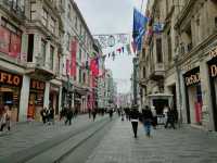 Sunshine & Street Life