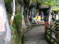 🛕 Chin Swee Caves Temple: A Spiritual Escape Above the Clouds