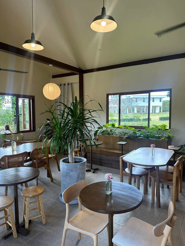 June’s Khaoyai