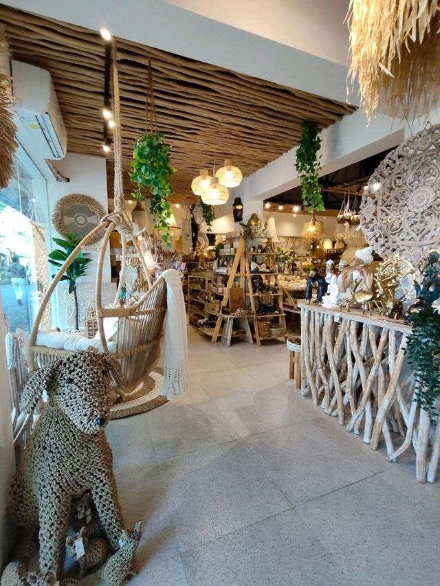 Skala Living: A Serene Spot for Thoughtful Souvenirs in Bali Collection