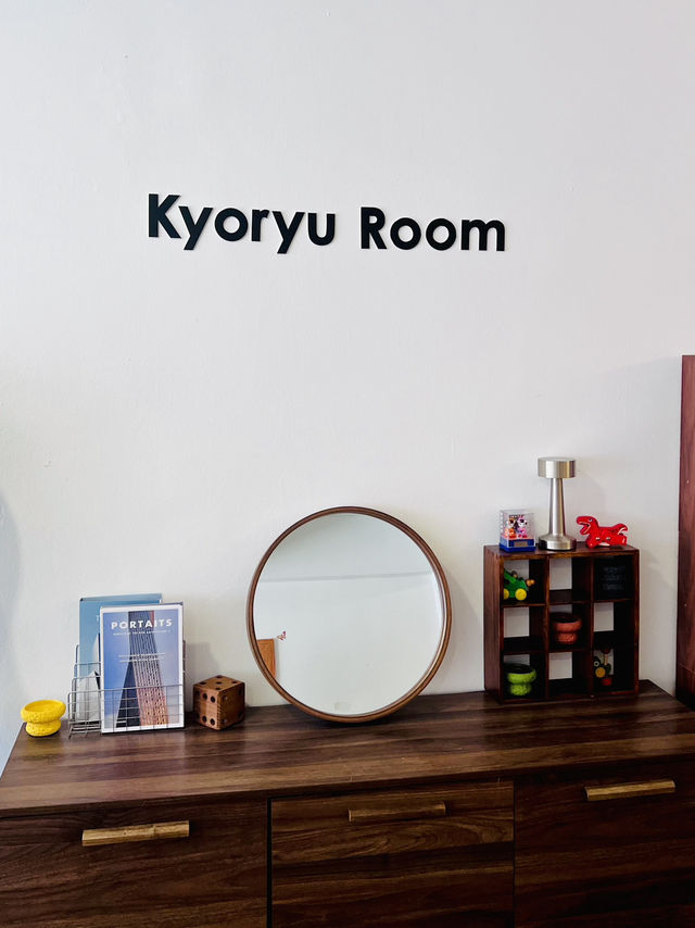 Snap, Roar, Repeat – The Dino Room Everyone’s Talking About!