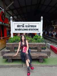 สถานีรถไฟแม่กลอง