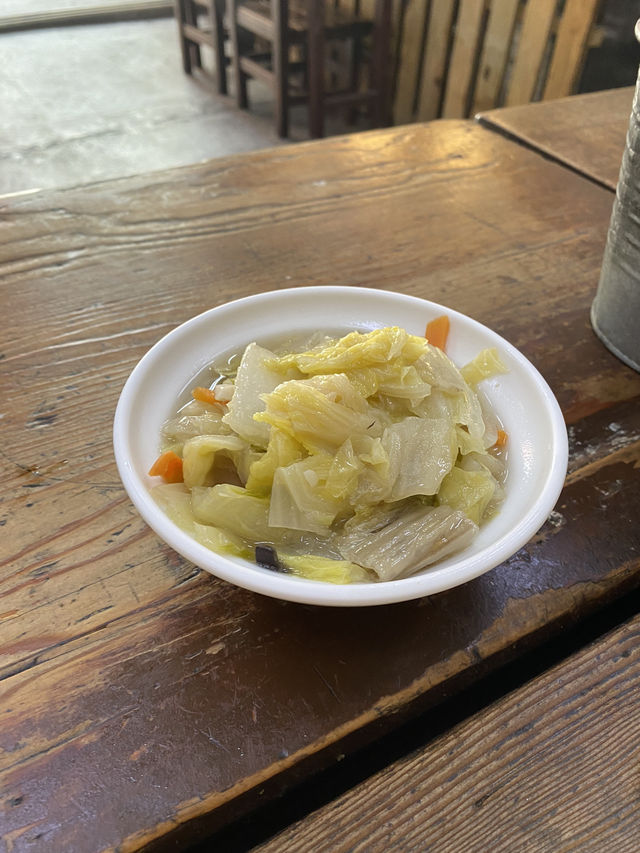 沙鹿人的私藏口袋名單：拉仔麵 + 月見豬油飯，一口吃回學生時光🍜🍳 