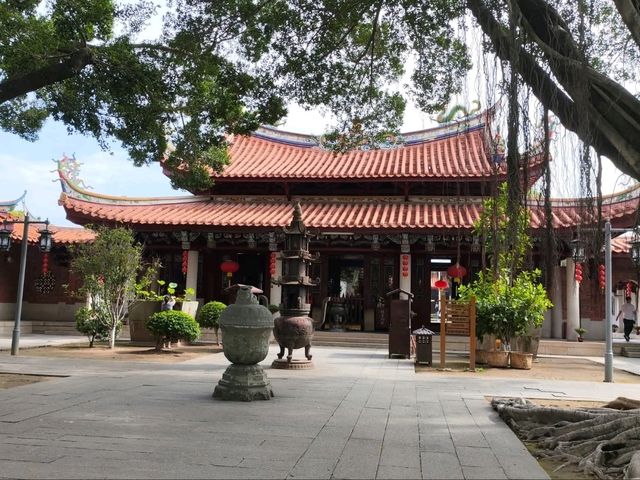 “Chengtian Zen Temple: Quanzhou’s Thousand‑Year Garden of Zen Silence”