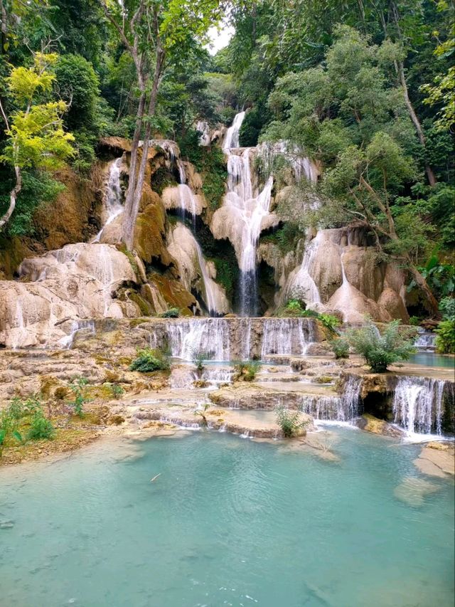 Chasing the Cascading Beauty of Kuang Si Falls