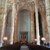 Marveling at the Splendor of Mosteiro dos Jerónimos