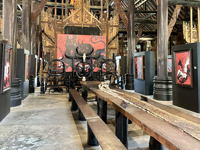 🖤 Baan Dam Museum – Chiang Rai’s Dark & Mysterious Masterpiece