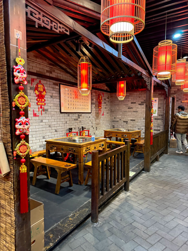 แนะนำร้านหม้อไฟฉงชิ่ง Juanpin Beef Stockpot