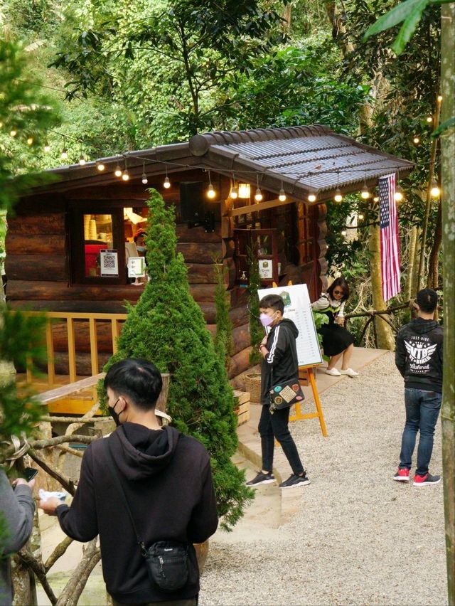 ☕ : Atlantis Valley คาเฟ่แม่ออน เชียงใหม่