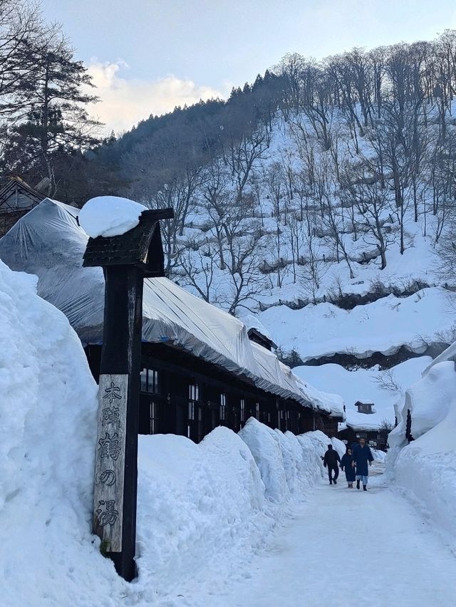 穿越時光的雪見秘湯──乳頭溫泉鶴之湯體驗記