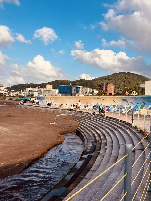 Serene Local Gem near Jeju City Serene Local Gem near Jeju City
