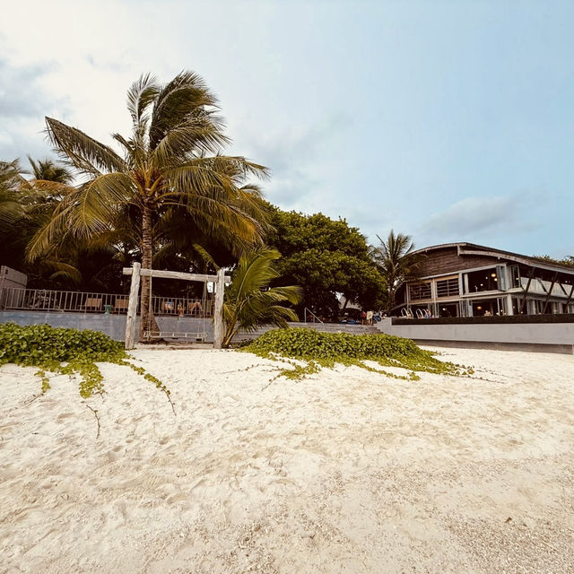 Endless Romance at Kuramathi Maldives