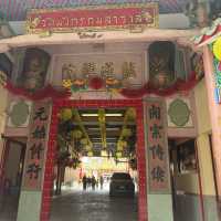 曼谷∣ MRT (BL29) 龍蓮寺∣ 曼谷最靈的華人寺