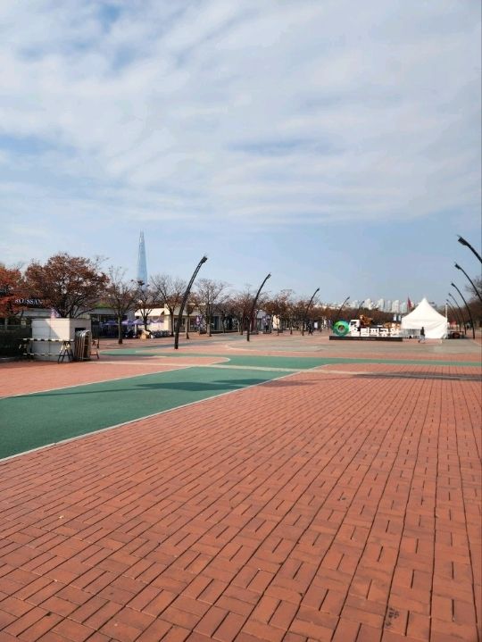 ⭐서울 올림픽공원 하루 코스 – 거대한 엄지상 구경하고, 가을 댑싸리 걷고, 청와옥에서 마무리!