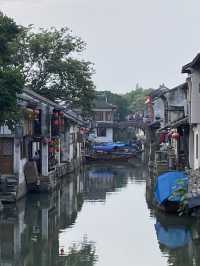 去蘇州，千萬別錯過中國有名的水鄉古鎮  - 周莊✨